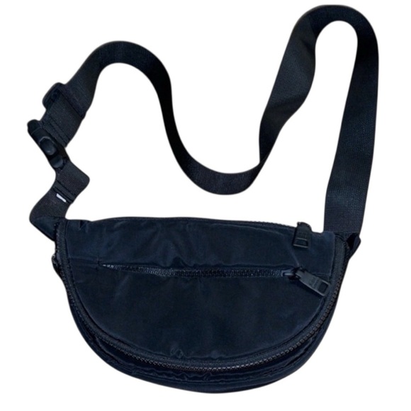 ❤️🔥STEVE MADDEN CONVERTIBLE CROSSBODY/BELT BAG - Picture 1 of 13